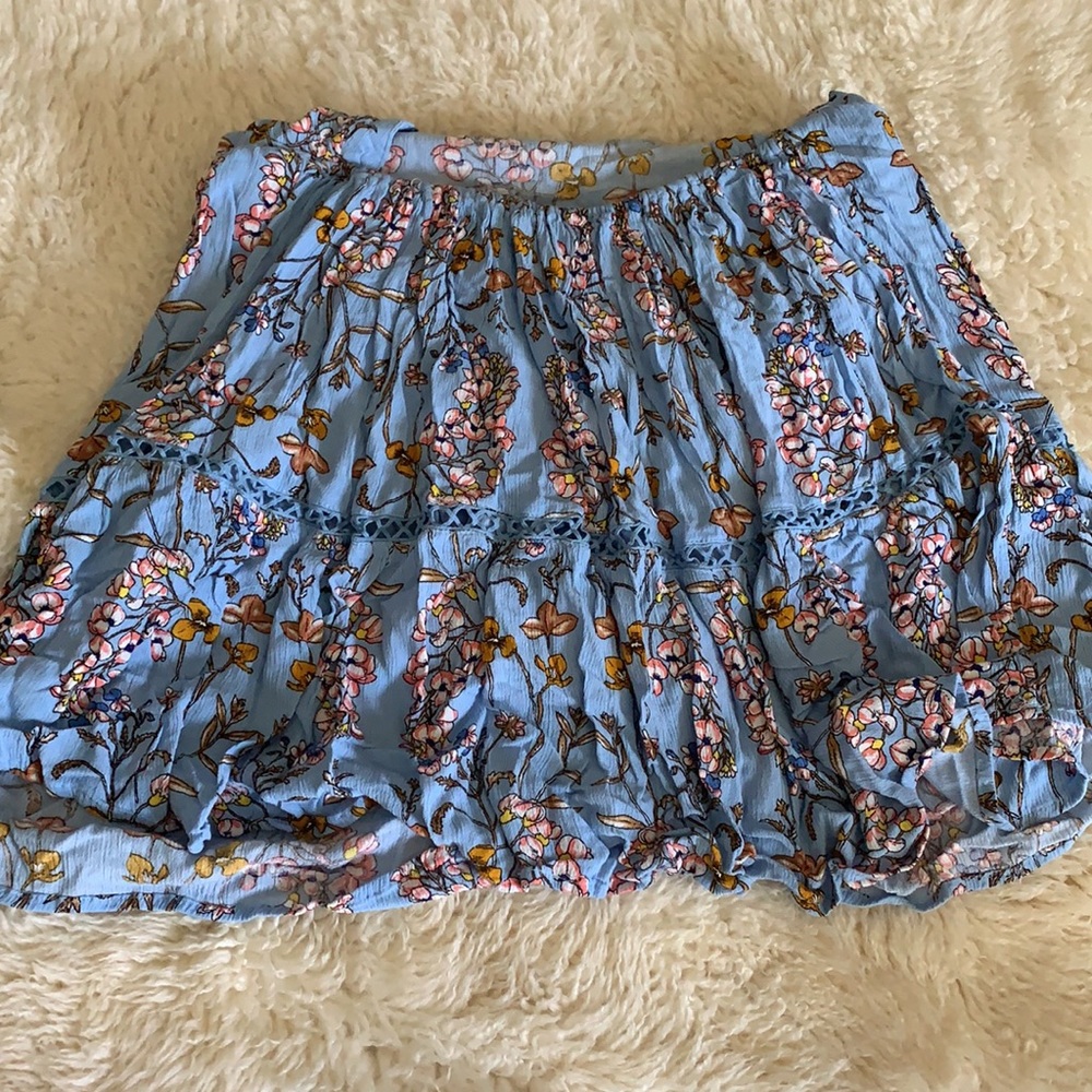 Spring floral dres - Picture 3 of 3
